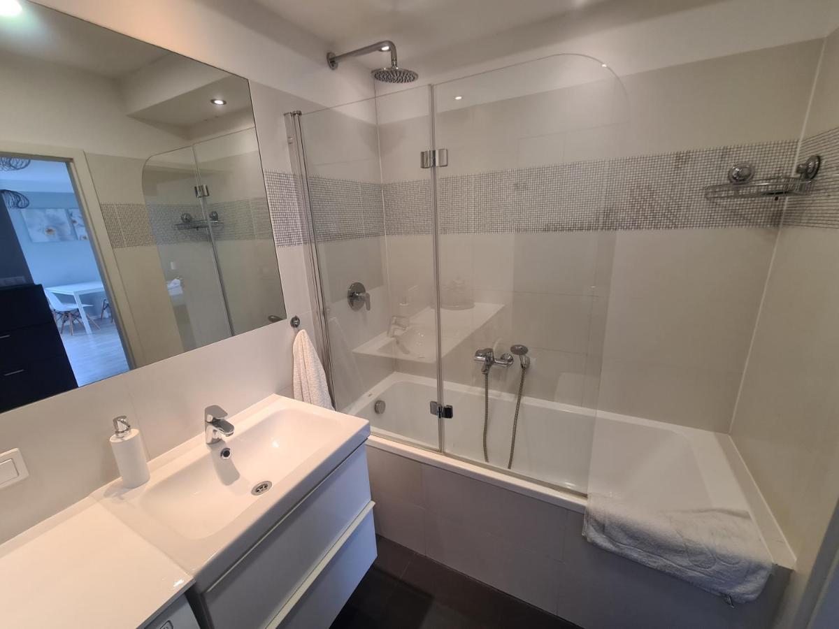 Apartament Rodzinny Z Ogrodkiem 그단스크 외부 사진